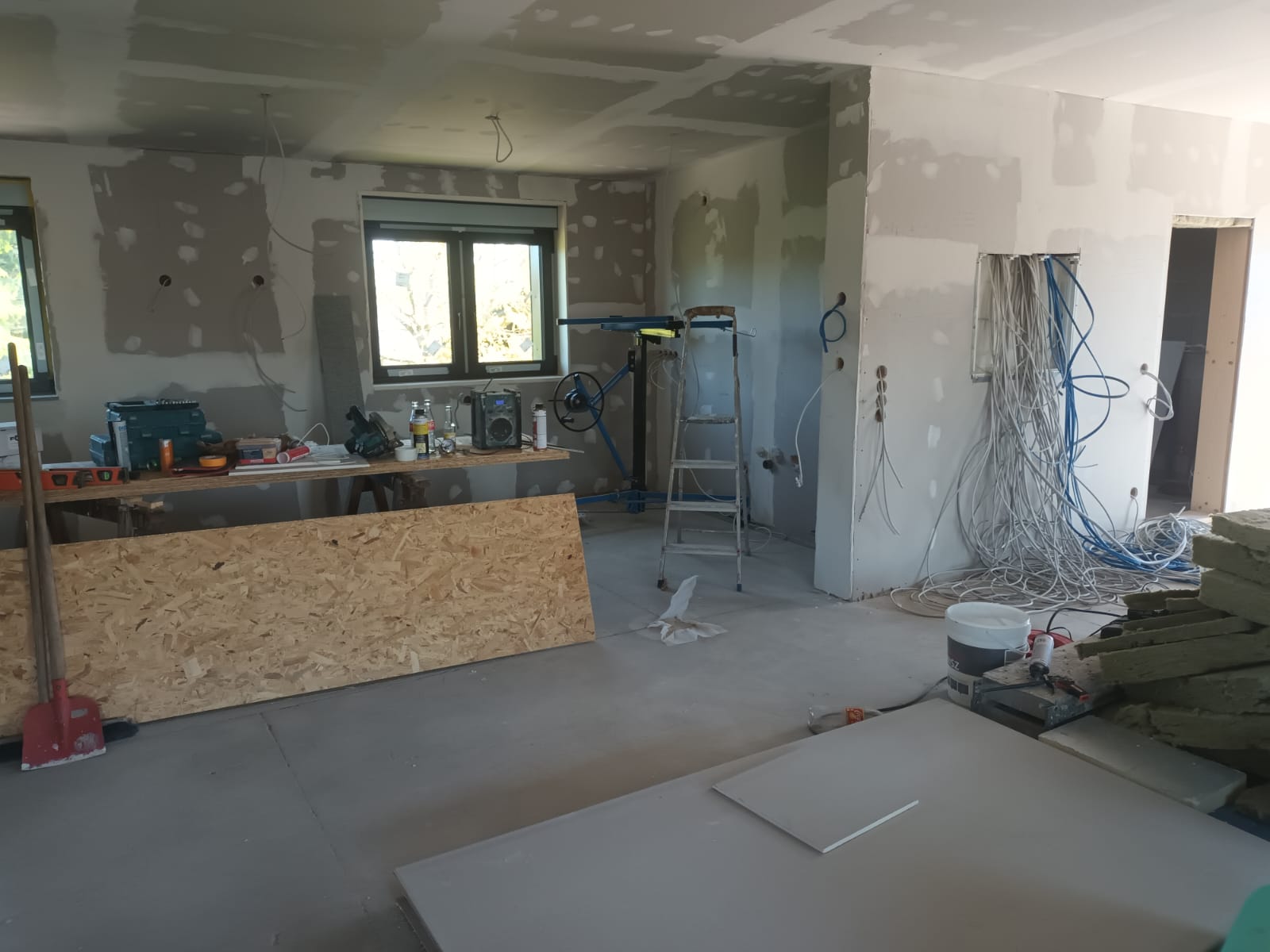 Innenausbau - Both Dach & Bau Saar